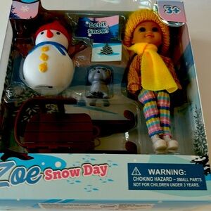 Zoe Snow Day Snow Man Small Doll Slid Set(Ages 3+) Brand New